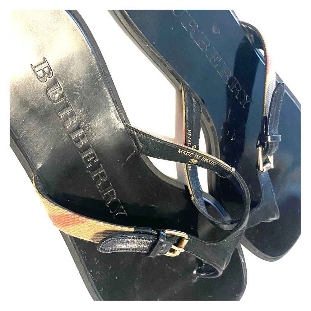 Burberry Thong Sandals- Authentic